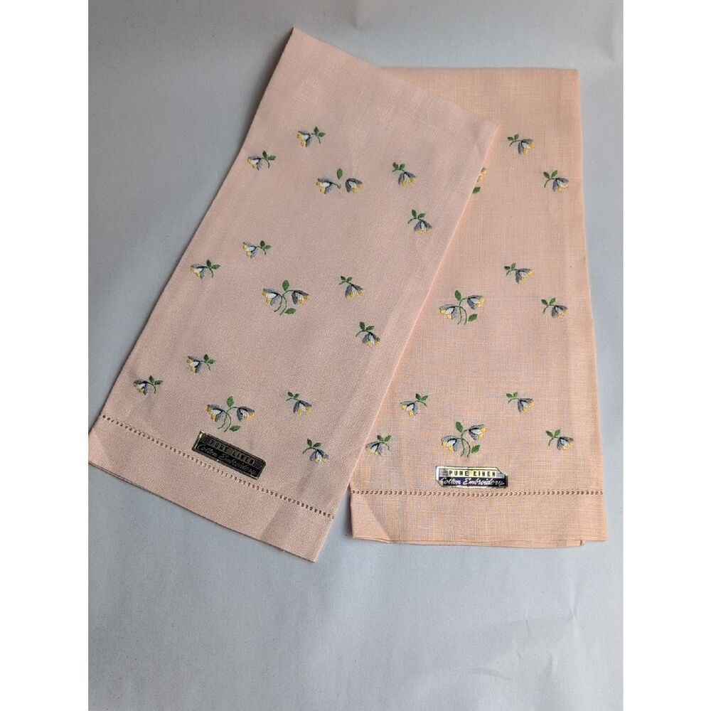 Vintage Floral Embroidered Peach Linen Guest Towels NWT